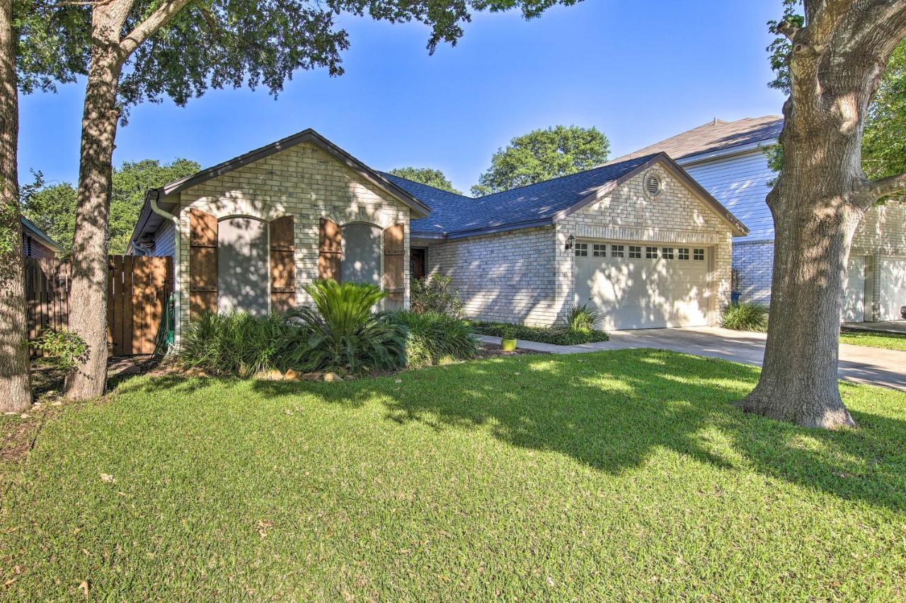 Сasa de vacaciones Peaceful Oasis With Private Pool And Grill San Antonio